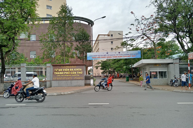 Bệnh viện Đa khoa TP Cần Thơ đang cách ly bệnh nhân nghi nhiễm cúm A A/H1N1 để điều trị. Ảnh: Kim Hà.