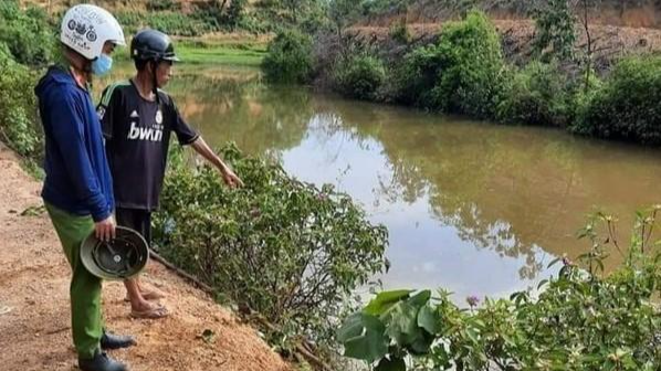 Hiện trường vụ đuối nước thương tâm.