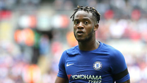 Lùm xùm tin đồn tiền đạo Chelsea là người đồng tính