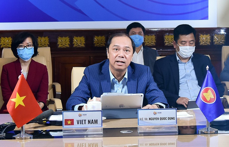 Thứ trưởng Nguyễn Quốc Dũng chủ trì hội nghị. (Ảnh: Mofa)