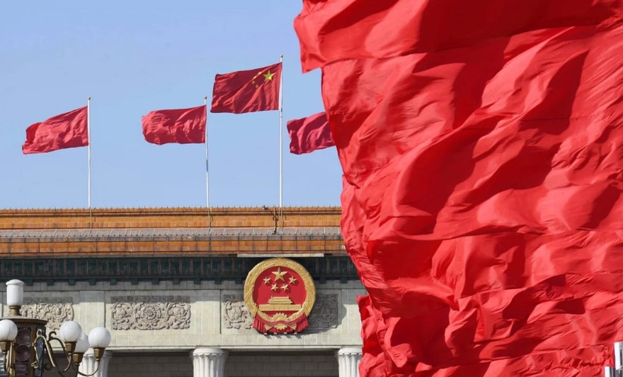 Trước trụ sở Quốc hội Trung Quốc. (Ảnh: Xinhua)