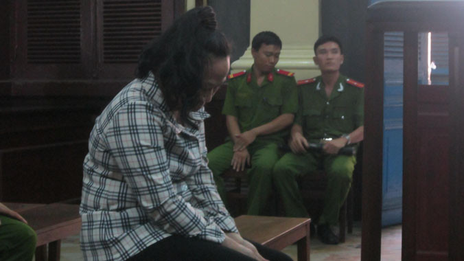 Bị cáo Yến tại tòa. Ảnh T.Châu.