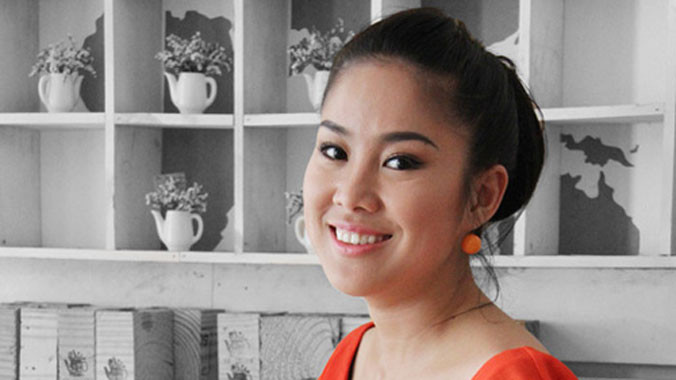 Lê Phương tạo “bão” li hôn