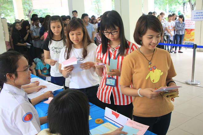 Hơn 15.000 sinh viên lần đầu đi bầu cử