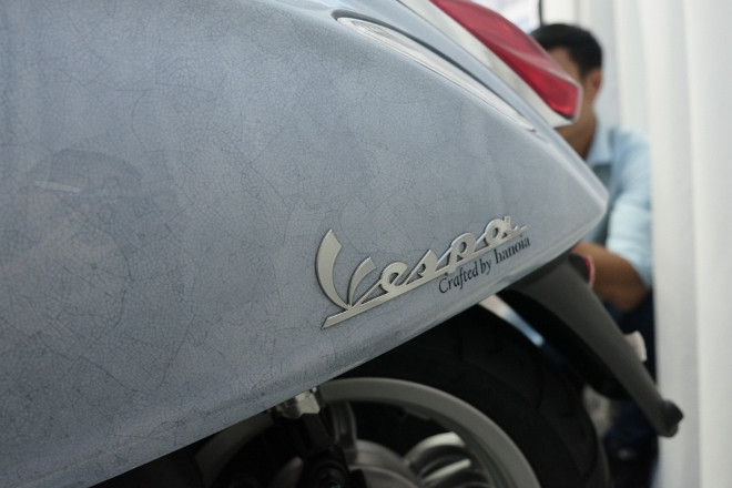 Sắp đấu giá Vespa sơn mài ‘độc nhất vô nhị’