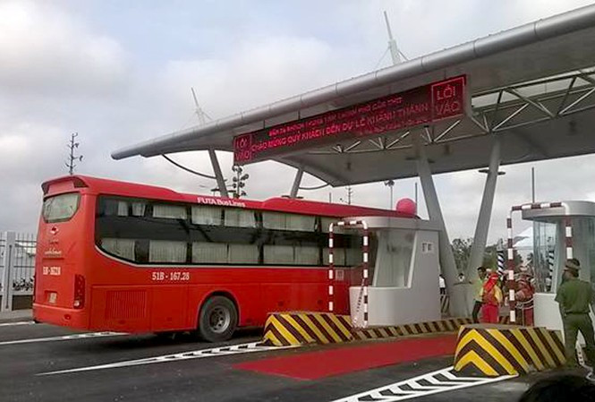 Lối vào Bến xe khách trung tâm TP Cần Thơ