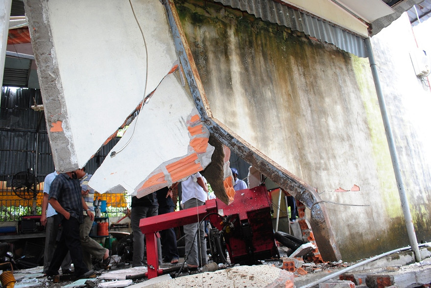 Nổ bình hơi, một người trọng thương