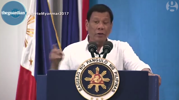 Tổng thống Philippines Rodrigo Duterte trong buổi gặp gỡ kiều bào ở Myanmar.