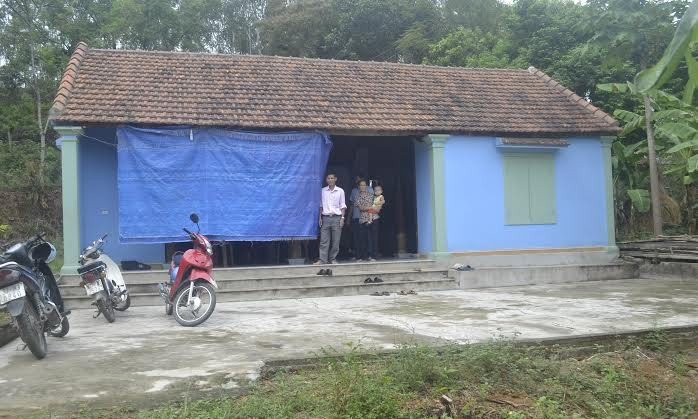 Trao nhà tình nghĩa cho cựu TNXP Nghệ An