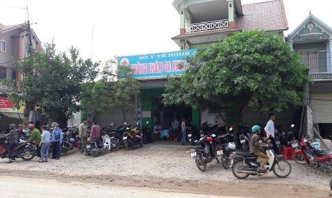 Phòng khám tư nhân nơi chị Hà được đưa đi cấp cứu.