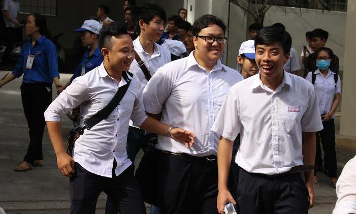 Thí sinh tham gia kì thi THPT Quốc gia 2016 tại Cụm thi ĐH Đà Nẵng. Ảnh: Giang Thanh. 