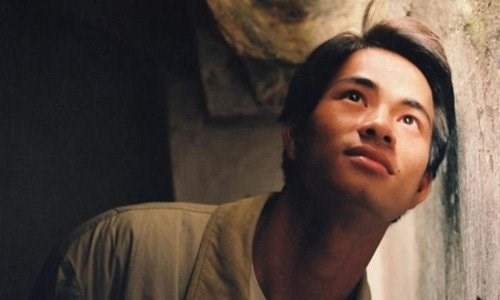 Xuân Bắc trong phim "Sóng ở đáy sông".