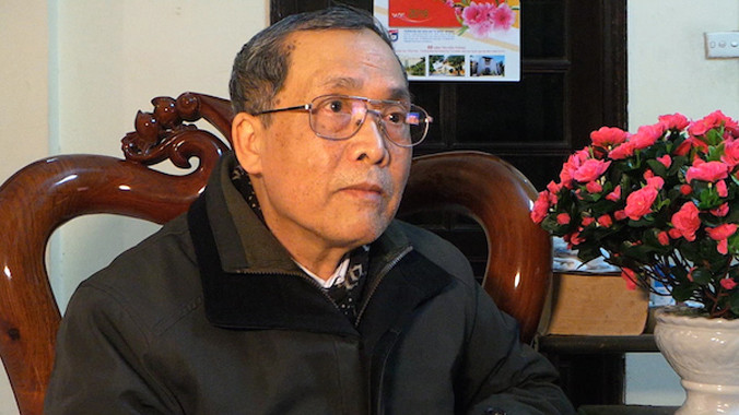 PGS.TS Hoa Hữu Thu – Nguyên chủ nhiệm bộ môn Hóa học dầu mỏ, trường ĐH Khoa học Tự nhiên (ĐHQGHN).