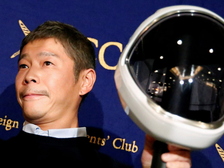 Tỷ phú Nhật Bản Yusaku Maezawa sẽ công bố người phụ nữ cùng ông du lịch Mặt trăng vào cuối tháng 3.