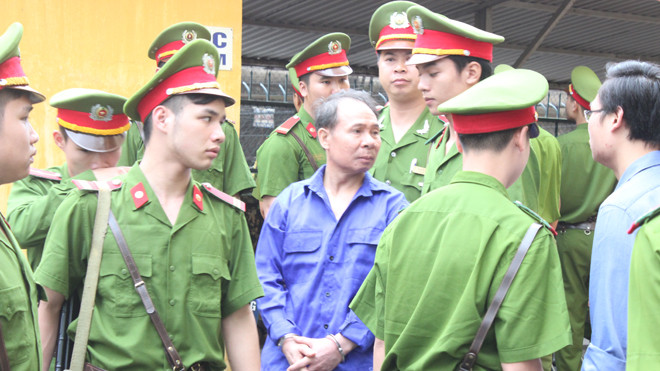 Dù gia đình đã khắc phục một phần hậu quả, bị cáo Mai Văn Phúc vẫn bị công tố viên kết luận không có cơ sở để giảm án tử hình. Ảnh: Bảo Thắng