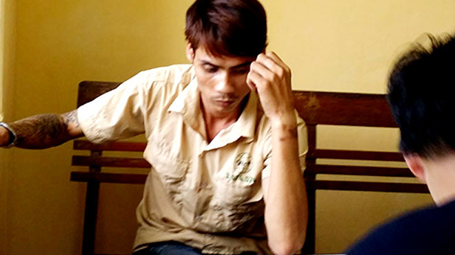 Bùi Duy Nhật tại cơ quan công an - Ảnh: Linh Linh