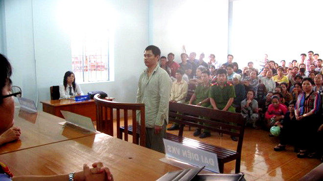 Bị cáo Nguyễn Đình Năm tại phiên tòa, ngày 29/9