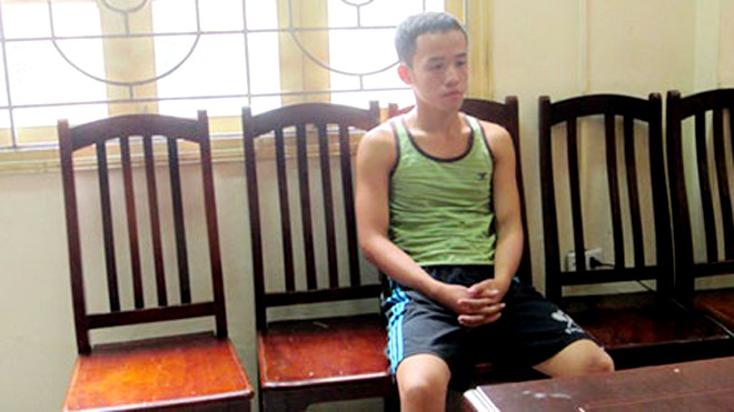 Hoàng Văn Tuấn tại công an quận Nam Từ Liêm