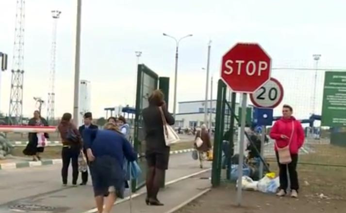 Dân tị nạn miền đông Ukraine ồ ạt trở về nước