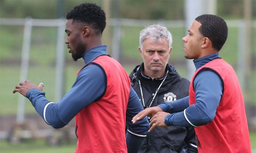 Mourinho được kỳ vọng sẽ đưa Man Utd trở lại đỉnh cao. Ảnh: Reuters.