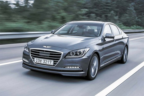 Hyundai Genesis 2015 tích hợp công nghệ mới phát hiện camera tốc độ.