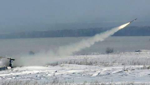 Tên lửa phòng không vác vai cực mới của Nga