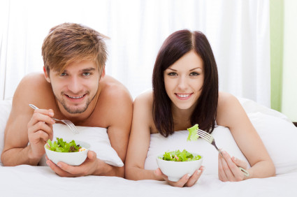 Thực phẩm béo gây hại cho đàn ông nhiều hơn phụ nữ