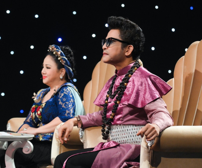 Showbiz 13/1: MC Thanh Bạch lên tiếng khi bị chê ăn mặc quái dị