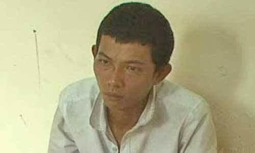 Nghi can Cơ tại trụ sở cảnh sát.