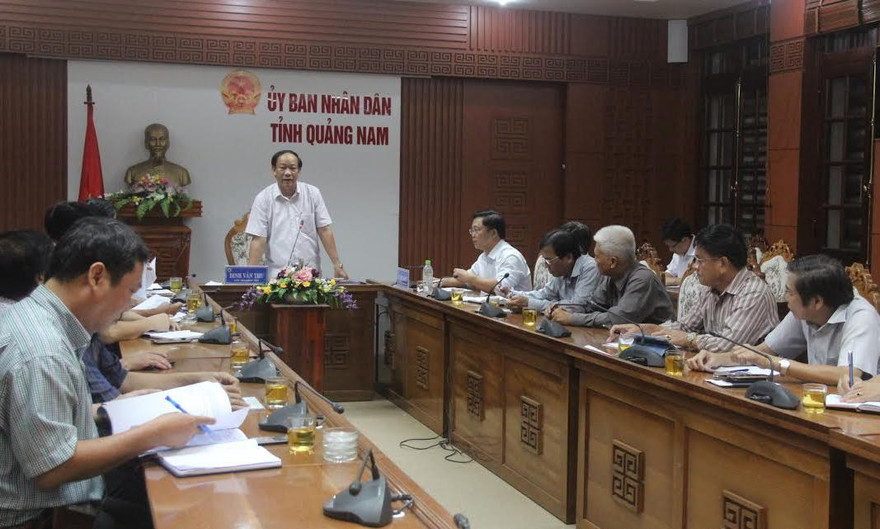 Tỉnh Quảng Nam họp khẩn ứng phó bão số 4. Ảnh H. Văn