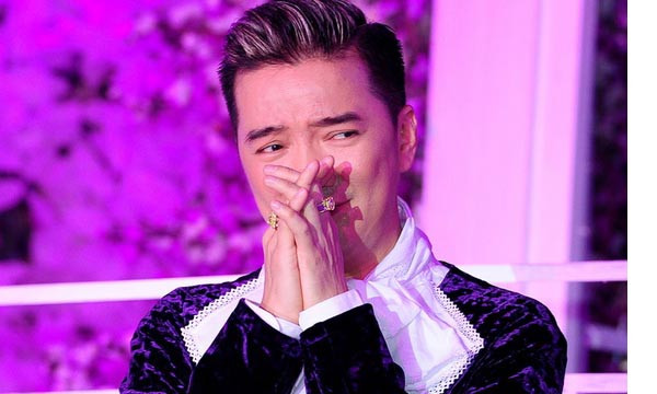 Tại sao Đàm Vĩnh Hưng từ chối sang Mỹ với bạn gái?