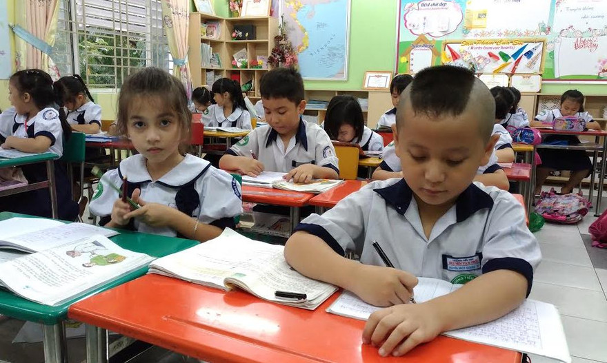 Học sinh TPHCM được học thêm trên cơ sở tự nguyện.