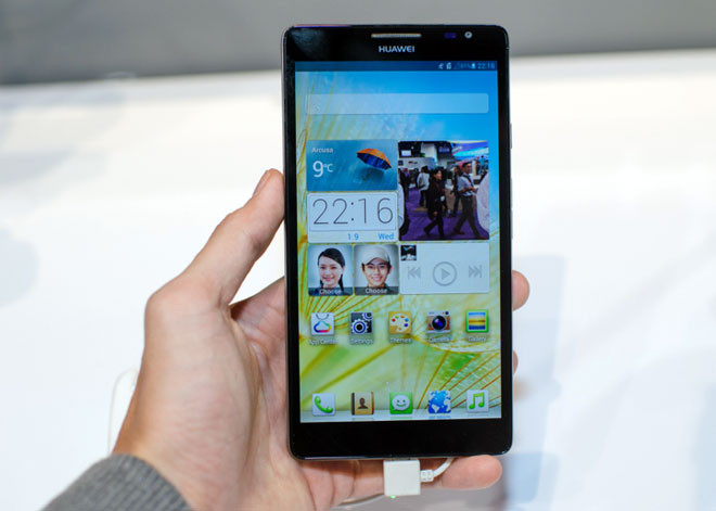 FPT độc quyền phân phối smartphone Huawei 