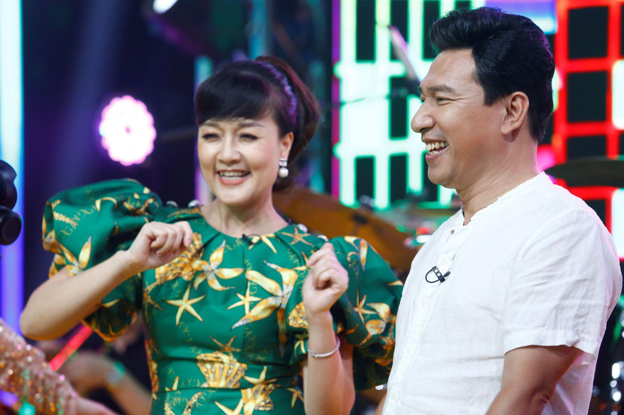 Nghệ sĩ Quang Thắng-Vân Dung hẹn hò cuối tuần