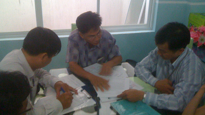 Chỉ là y sĩ nhưng ông Đức nổ là “bác sĩ” và khám bệnh chui cho hàng nghìn người. ảnh: L.N