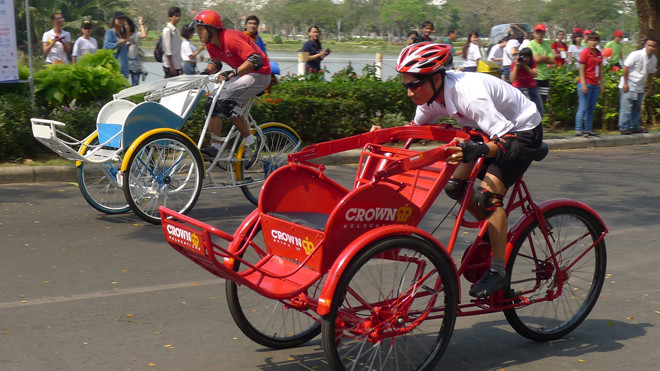 Các VĐV đang hào hứng tham gia tranh tài