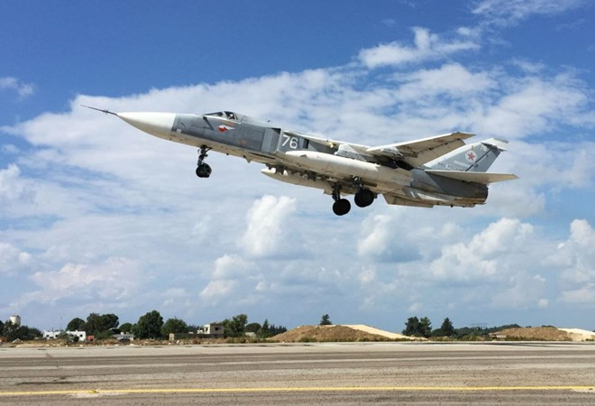 Máy bay Su-24 của Nga tham gia chiến dịch không kích tại Syria. (Ảnh: Sputnik)