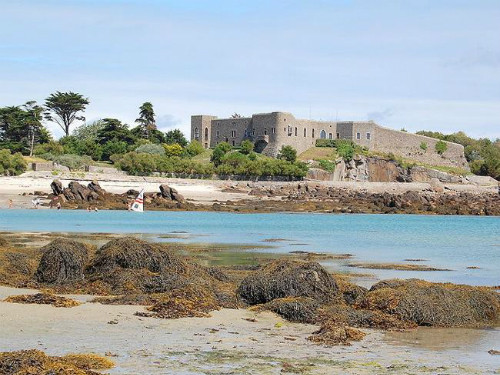 Pháo đài là địa điểm du lịch nổi tiếng của nước Pháp, được xây dựng từ năm 1859. Ảnh: Wiki.