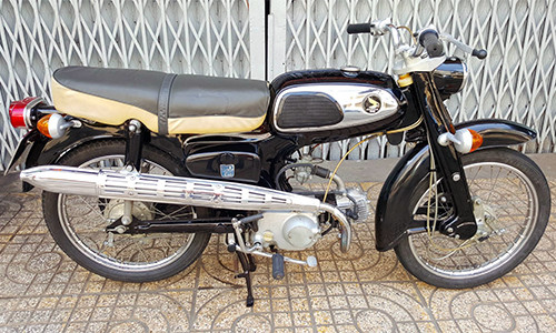 Cận cảnh Honda S50 1965 hàng hiếm của dân chơi Hóc Môn