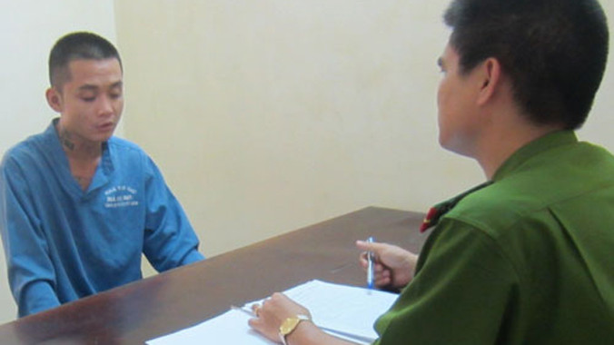 Trung tại cơ quan công an.