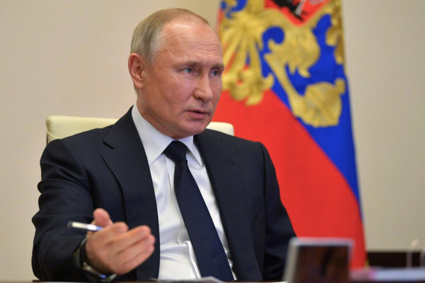 Ông Putin họp trực tuyến với các quan chức chính phủ Nga ngày 15/4. (Ảnh: Reuters)