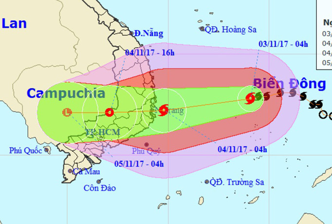 Dự báo đường đi và vị trí của cơn bão số 12. Ảnh: NCHMF.