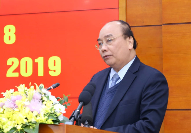 Thủ tướng Nguyễn Xuân Phúc phát biểu tại hội nghị sáng 3/1.