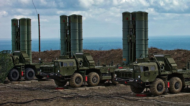 Hệ thống phòng không S-400. Ảnh: RT.