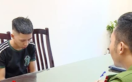 Đối tượng Dũng tại cơ quan công an.