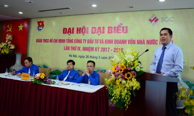 Anh Vũ Đức Tú, Bí thư Đoàn Khối doanh nghiệp T.Ư phát biểu tại đại hội.