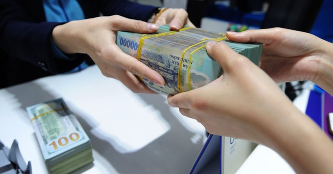  Cổ đông, nhóm cổ đông sẽ không được nhận cổ tức, cổ phần nếu không tuân thủ giới hạn nắm giữ 