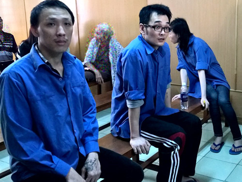 Phiên xử phải tạm hoãn do các bị hại bỏ về giữa chừng. Ảnh: B.N