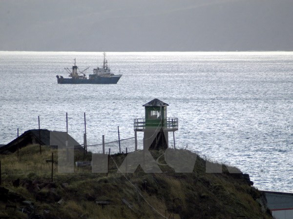 Một góc đảo Kunashir ở khu vực quần đảo tranh chấp giữa Nga và Nhật Bản tháng 11/2005. (Nguồn: AP/TTXVN)