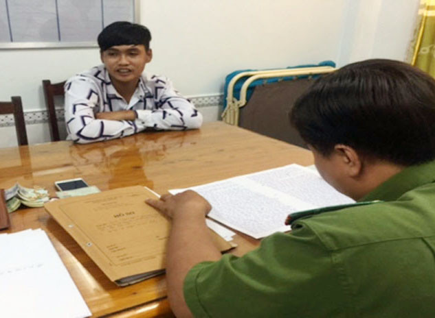 Nhỏ tại cơ quan điều tra. Ảnh: Công an cung cấp